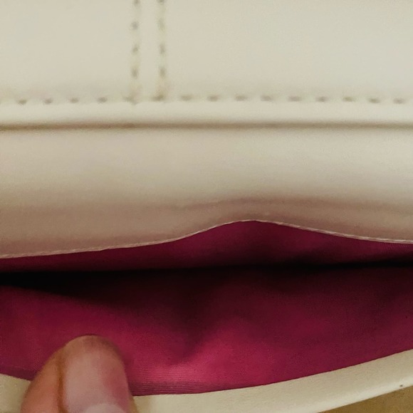 Coach Vintage White Cream Leather Trifold Wallet w Snap Closure - Picture 9 of 13